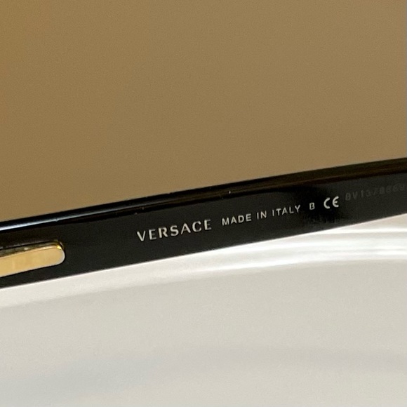 VERSACE Cat eyeglass frames - Picture 4 of 12